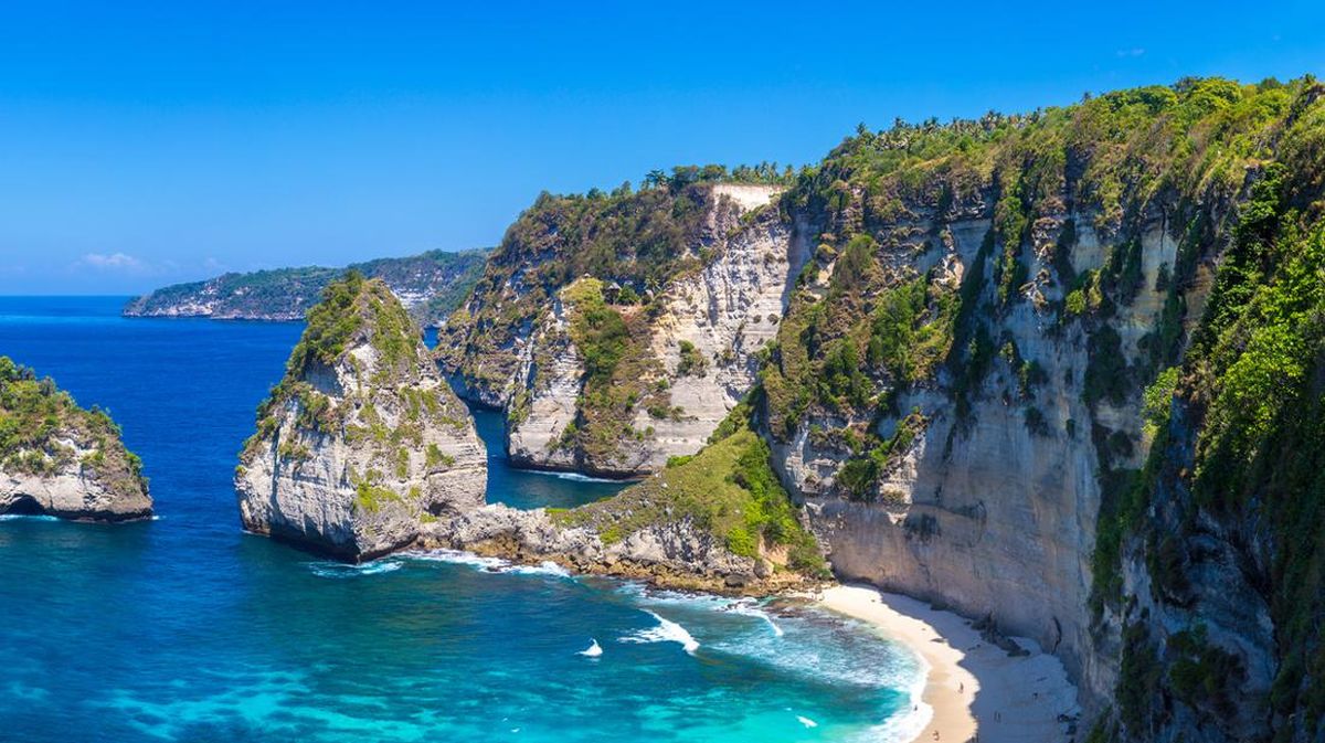 Pantai Diamond
