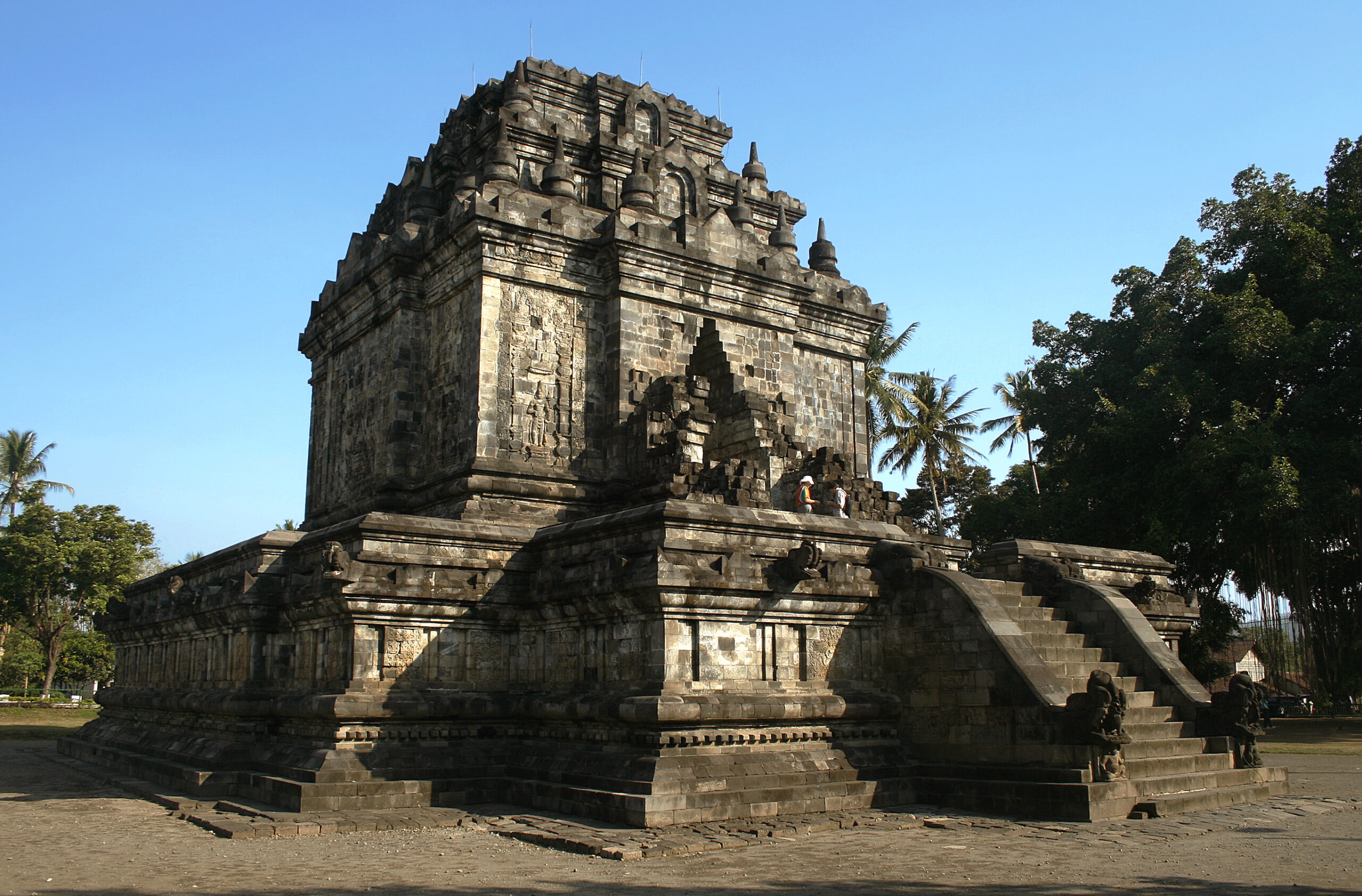 candi mendut